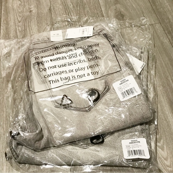 Good American Classic Low Rise Jeans in Black176 NIB - Picture 8 of 9